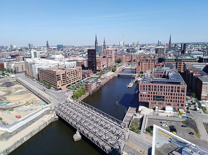 Hamburg - Blick auf die Hafencity